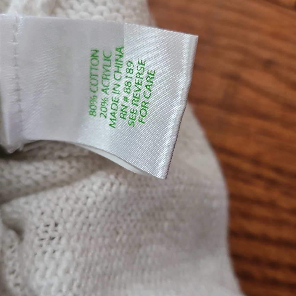 Lilly Pulitzer Beachy Sweater - Picture 4 of 4